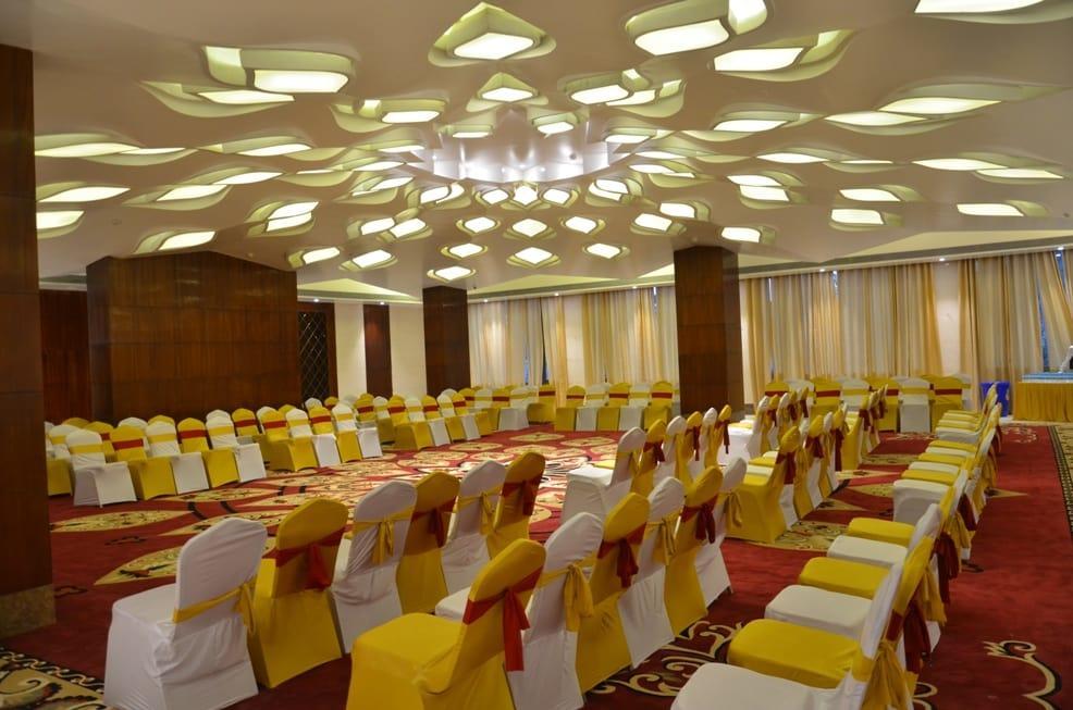 Hotel Vennington Court Rāipur Kültér fotó